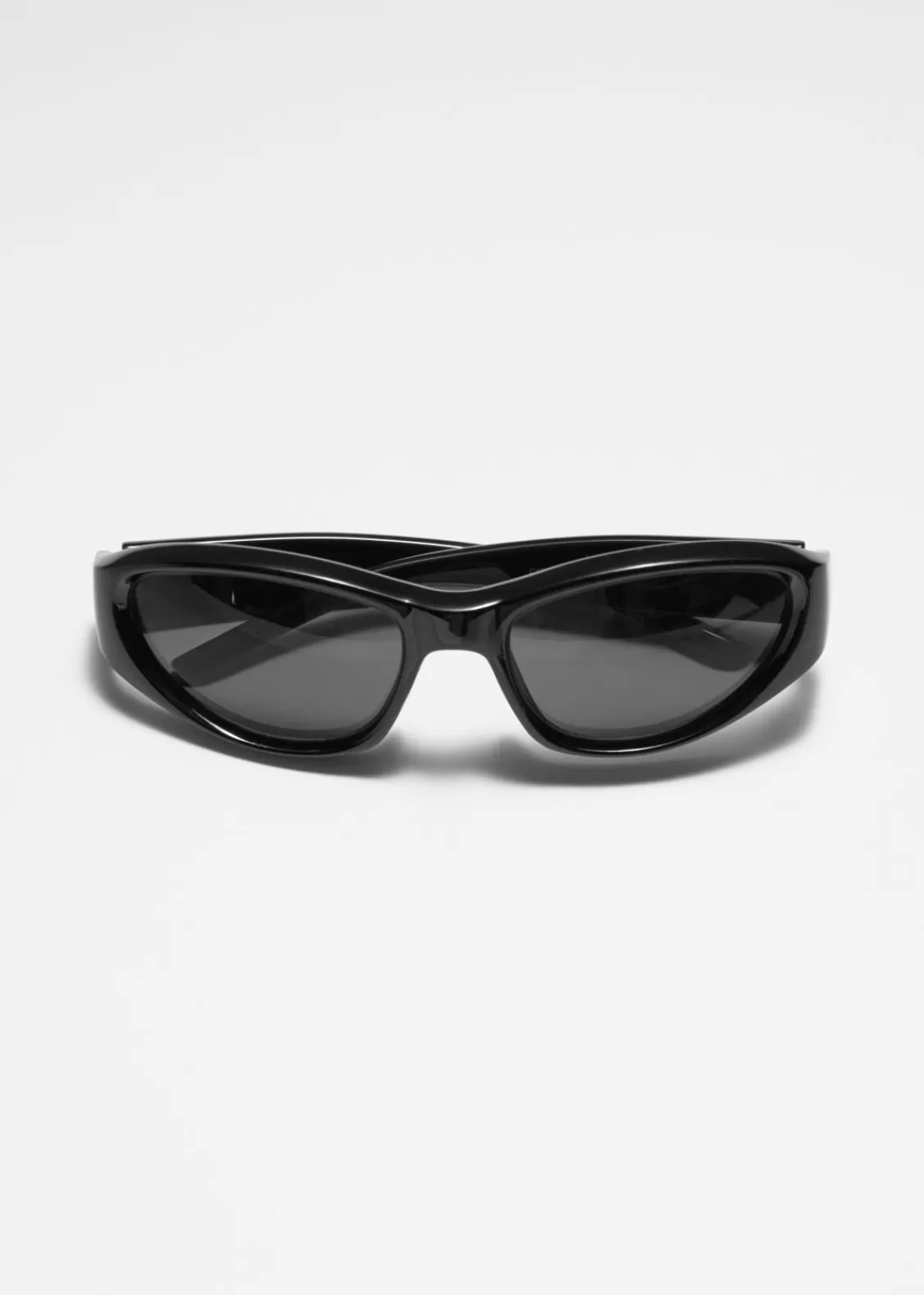 & Other Stories Sunglasses | Curved-Frame Sunglasses Black