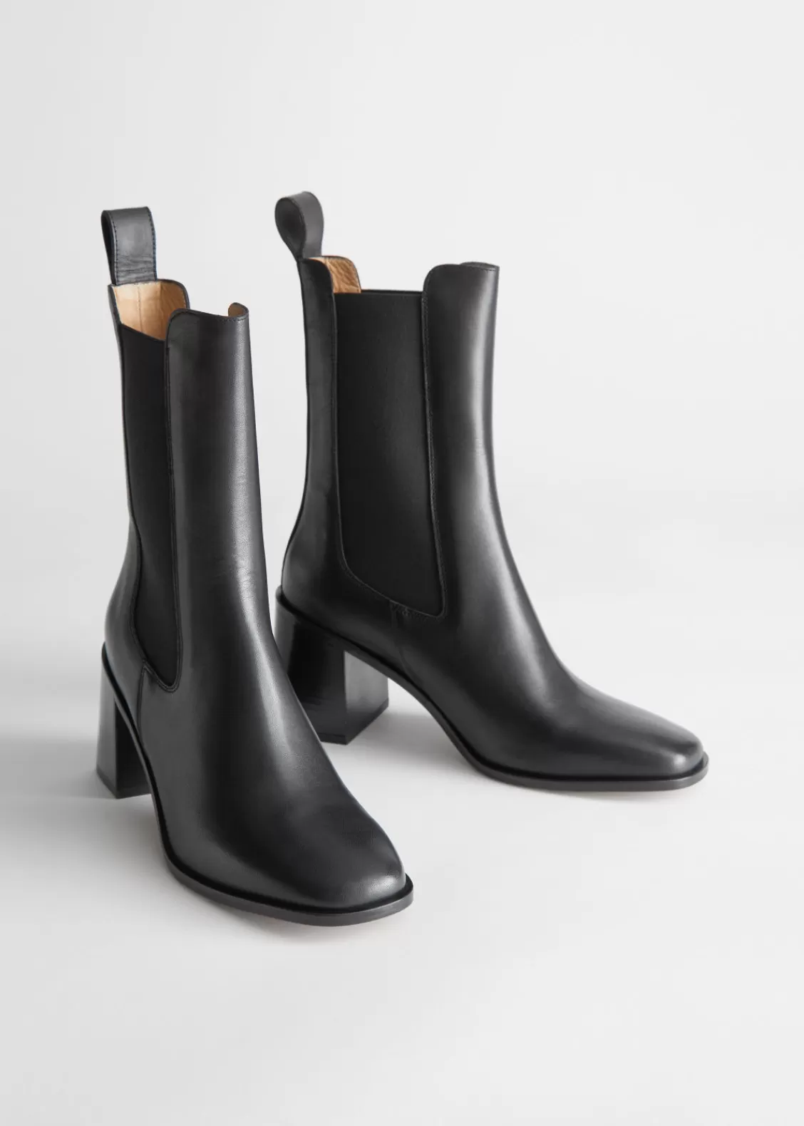 & Other Stories Boots | Heeled Leather Chelsea Boots Black