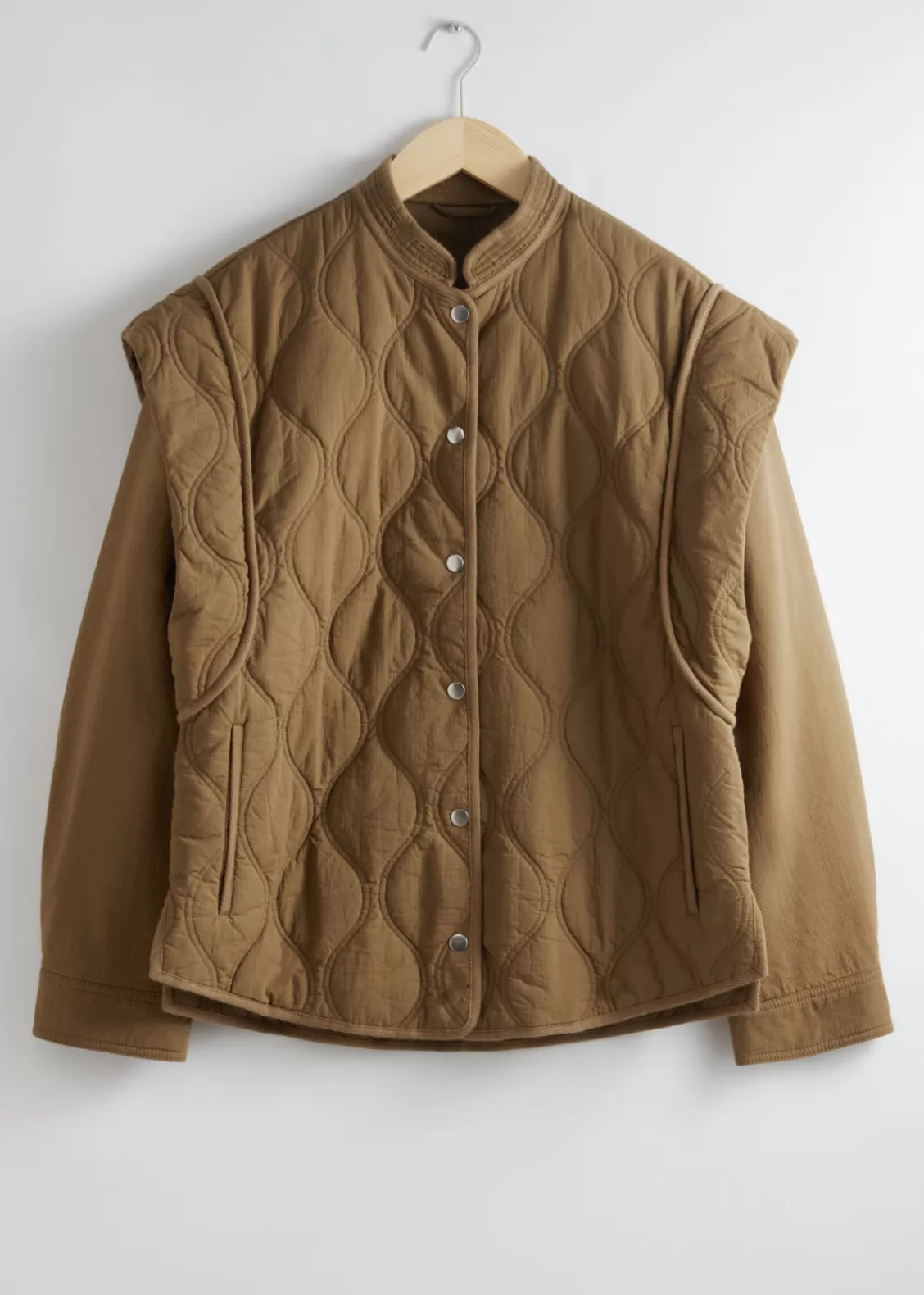 & Other Stories Outerwear | Quilted Extended-Shoulder Jacket Dark Beige